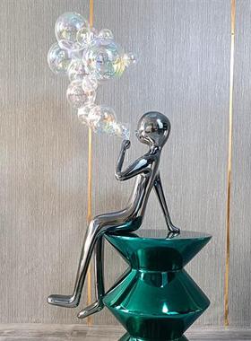 现代卡通软装吹泡泡人物创意雕塑玻璃钢新居乔迁客厅装修坐立摆件