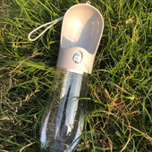 新品 狗狗外出水杯喝水器s便携水壶猫饮水喂水瓶户外遛狗随行杯宠
