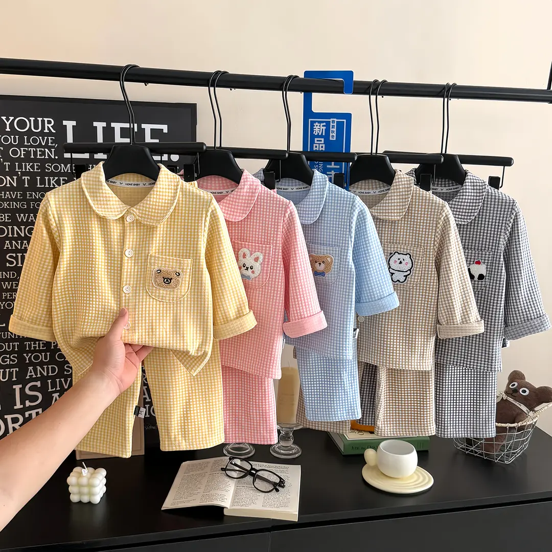 秋冬儿童布莱格翻领家居服套装