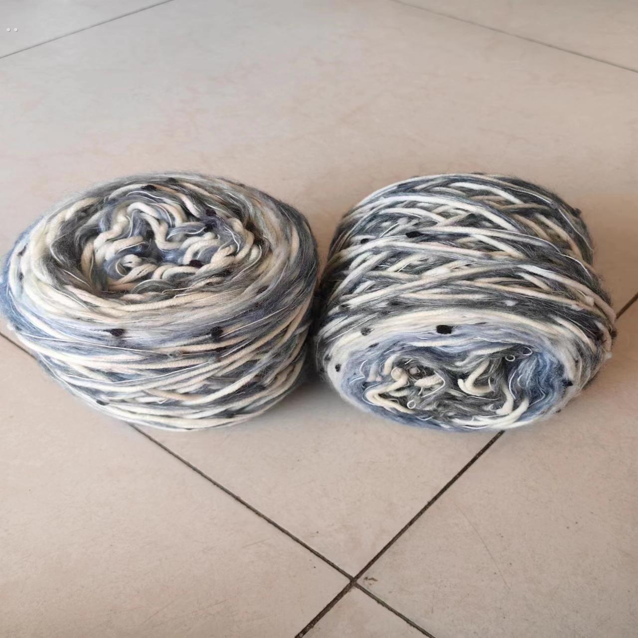 围巾手工DIY毛线彩虹糖柔软粗织豆豆线编织团围脖手织自制送女生