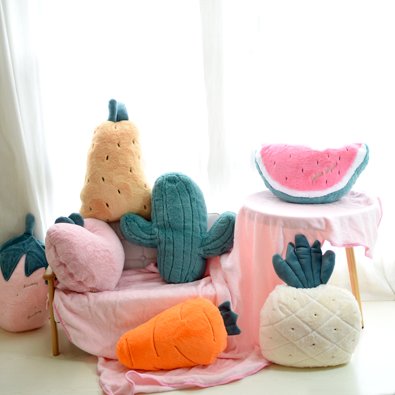 可爱西瓜暖手可插手捂抱枕被子两用毯子二合一枕头靠枕少女心沙发