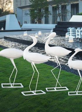 不锈钢仙鹤雕塑水池草坪镜面火烈鸟天鹅装饰售楼部玻璃钢白鹭摆件