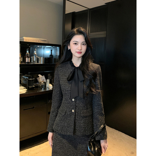 Lin A字半身裙套装 职场lady 短款 气质飘带小香风外套女修身 Maven