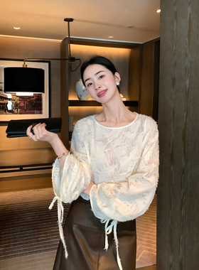 Maven Lin【现货7折】静奢千金 精致法式灯笼袖衬衫圆领长袖上衣