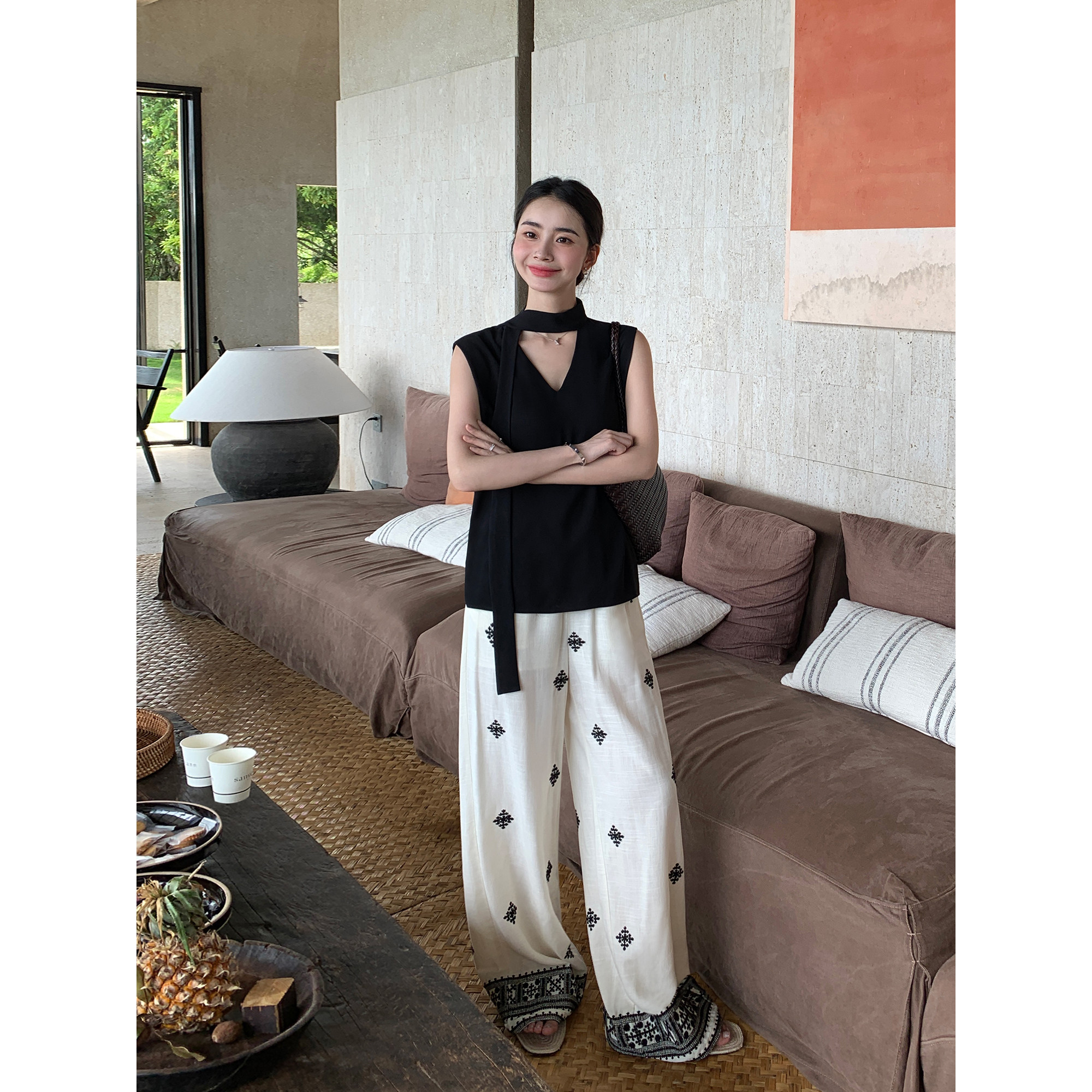 Maven Lin 老钱风高级感度假风重工刺绣亚麻休闲裤女宽松直筒裤子