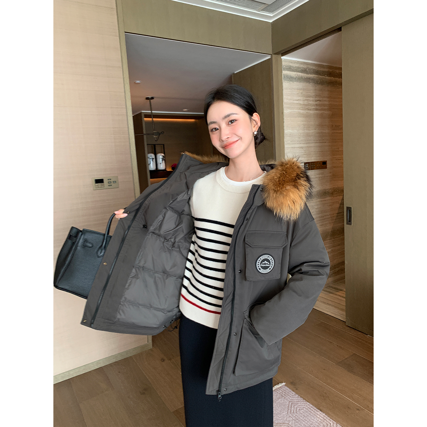 Maven Lin 质感户外 保暖连帽工装羽绒服女宽松大毛领派克服外套