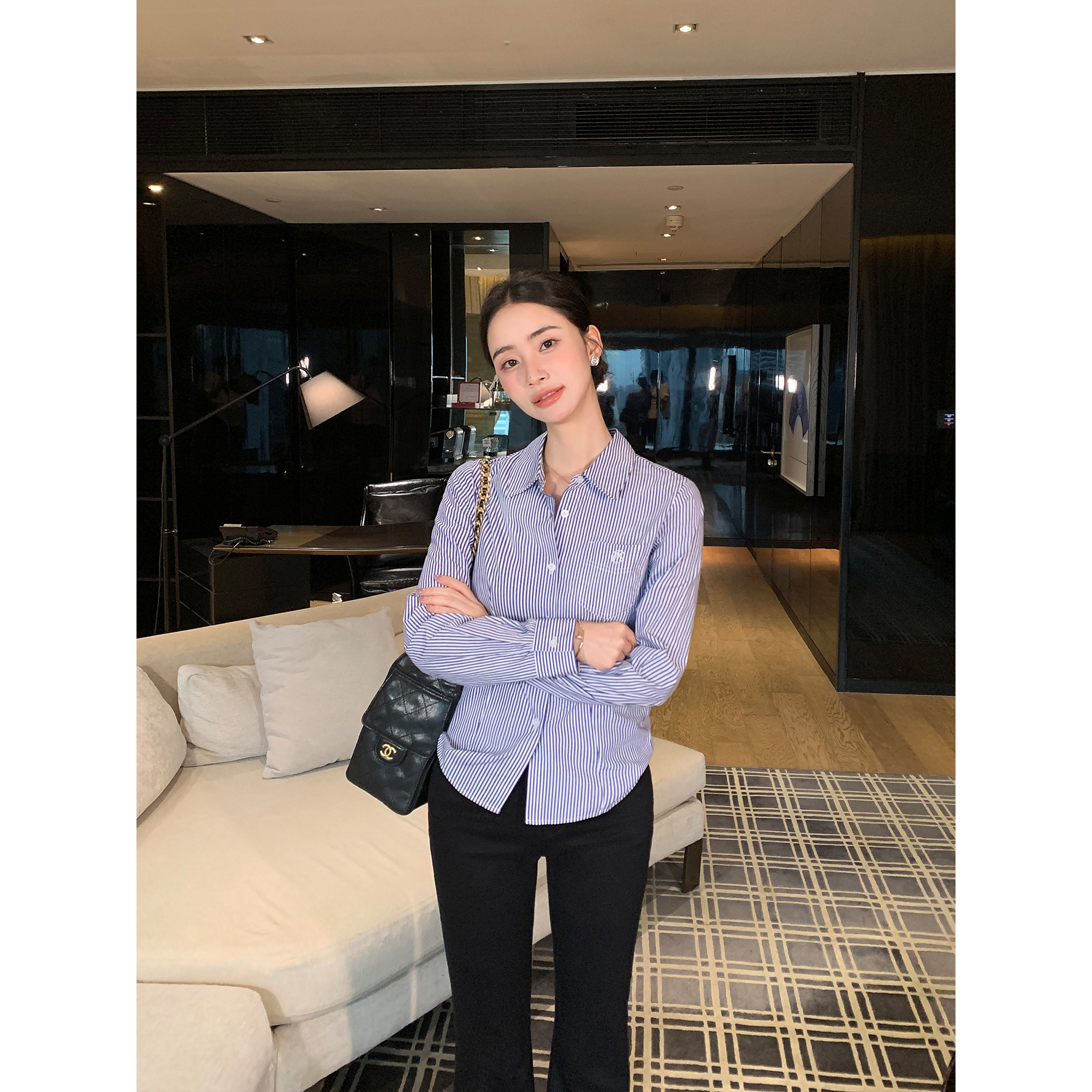 Maven Lin  职场格调 经典翻领条纹长袖衬衫女通勤气质收腰衬衣