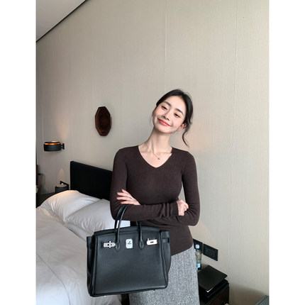 Maven Lin 基础款 v领针织衫女气质内搭打底衫秋冬修身长袖上衣