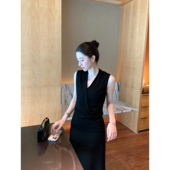 Lin 极简系 轻奢莱赛尔黑色v领上衣女高级感气质无袖 Maven 小衫