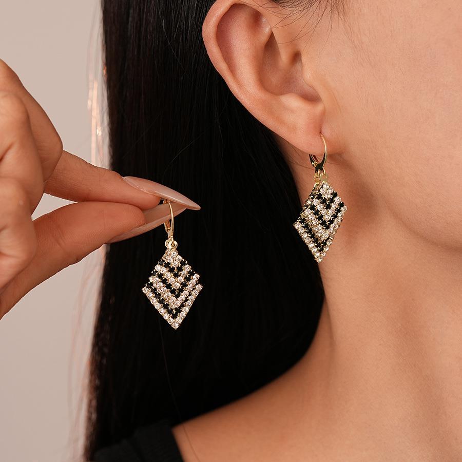 MaisonCleo轻奢风超闪镶钻耳扣