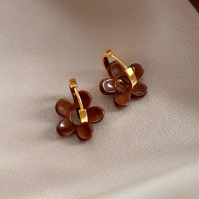 MaisonCleo优雅滴釉花朵耳钉