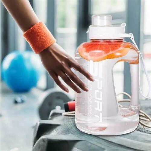 现货Gyam Water Bottle 1700ml Outdoor Travel Water Bottle