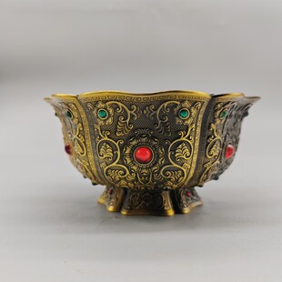 铜六瓣花边缠枝纹合金仿铜碗手工打造镶嵌宝石花开富贵碗复古摆件