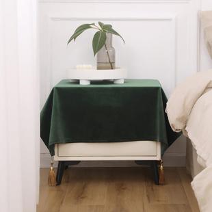 天鹅绒墨绿色床头柜遮丑盖巾家用简约现代轻奢小方巾盖布坠子定制