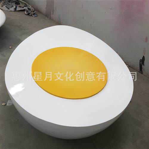玻璃钢复活节道具制作商场广场门店餐厅创意复活节休闲鸡蛋座椅