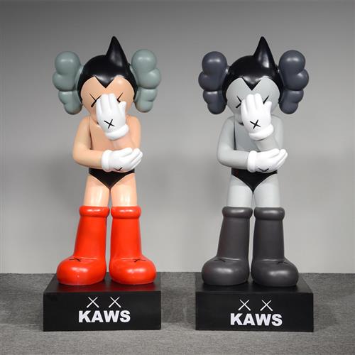 现货玻璃钢卡通雕塑积木熊Kaws暴力熊系列潮品商场橱窗美陈摆件