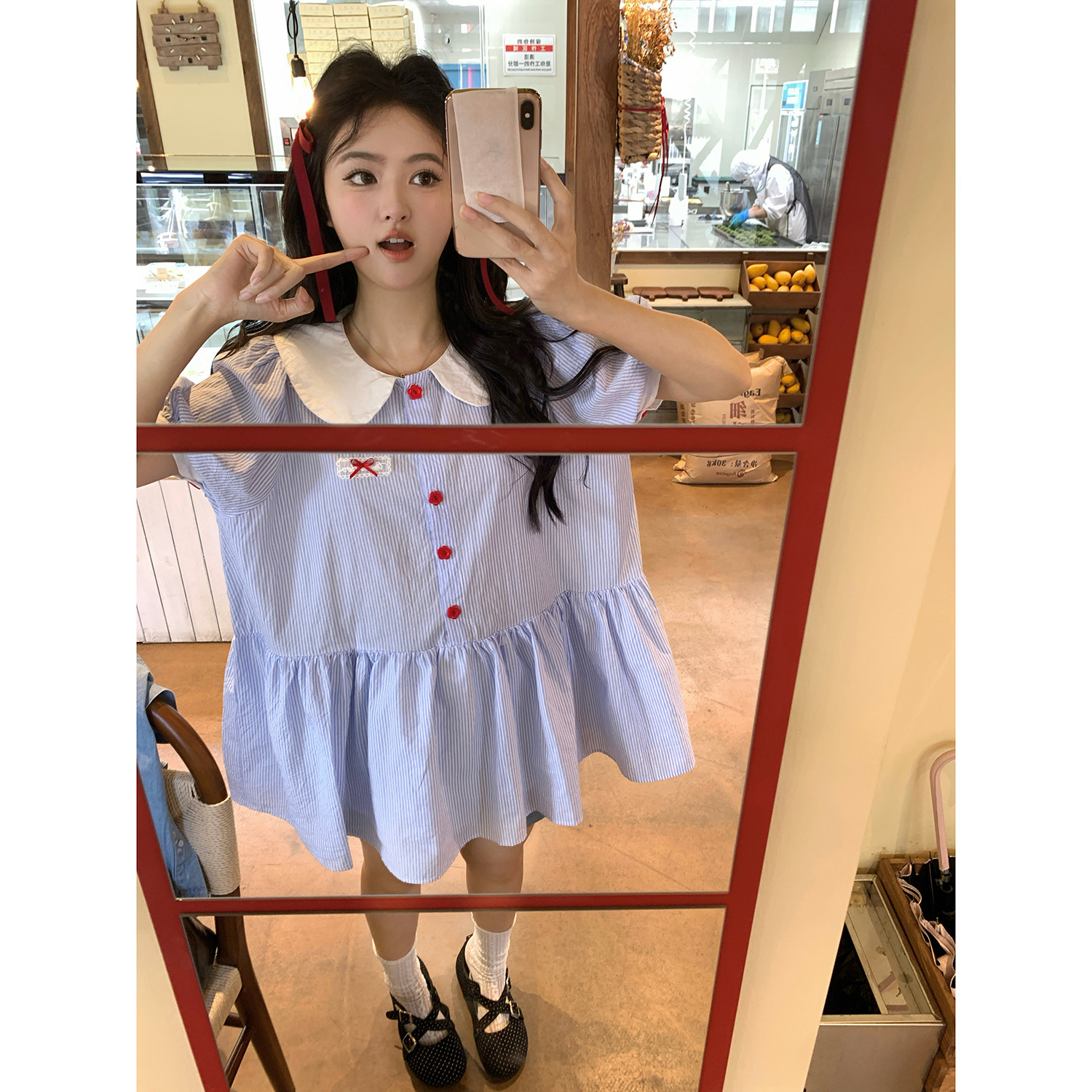 范雯雯 21/ww 海屿蓝条 花朵蓝色条纹宽松短裙女夏学院少女连衣裙 - 实物图