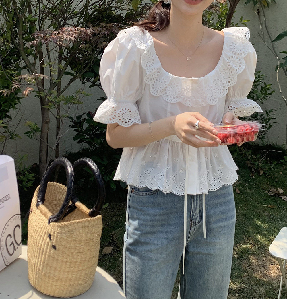 范雯雯 甜糯花边 镂空花边白衬衫女夏季法式短袖衬衣泡泡袖上衣