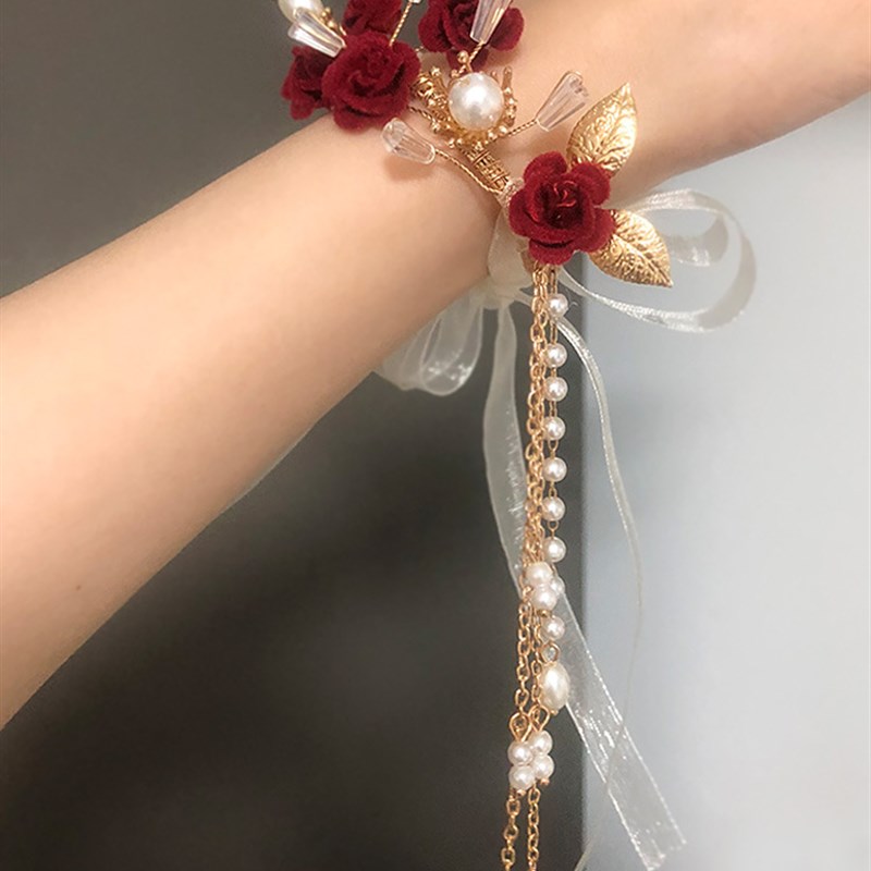 速发红色手腕花流苏唯美丝绒玫娘酒红色中式喜礼婚庆新娘伴瑰手花
