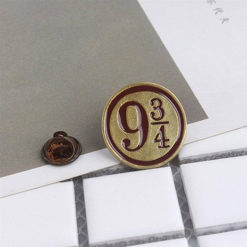 欧美影视哈利波特九又四分之三站台标志胸跨境新款配饰一件代发