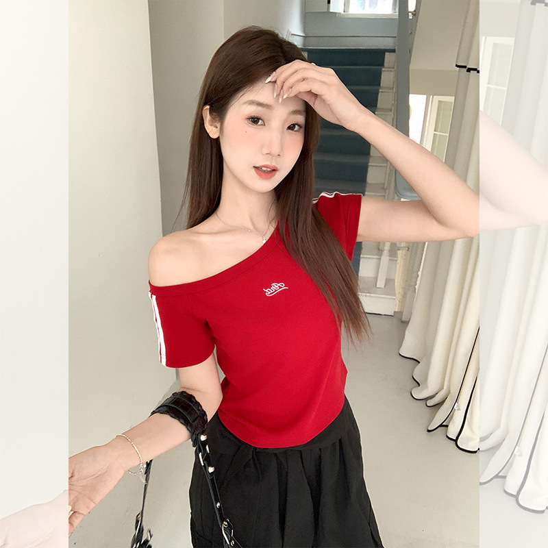 刺绣一字领斜肩纯棉短袖T恤女薄