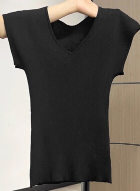 黑色V领针织小飞袖t恤女内搭2025夏新款修身设计感露锁骨气质短袖