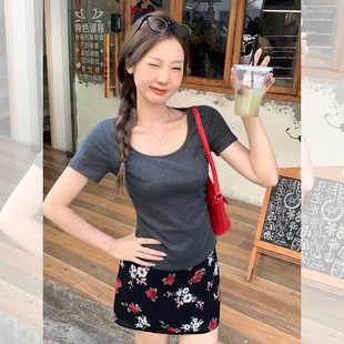 T恤女正肩纯棉褶皱收腰独特设计感百搭气质上衣 纯欲甜美大U领短袖