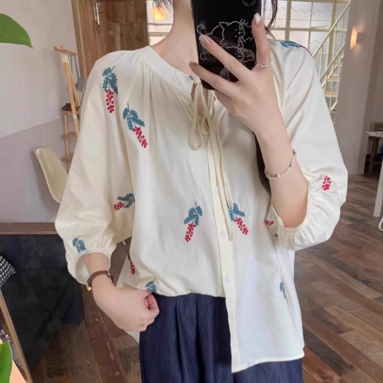 时尚气质防晒灯笼袖罩衫女宽松设计感薄款短袖T恤胖mm显瘦五分袖