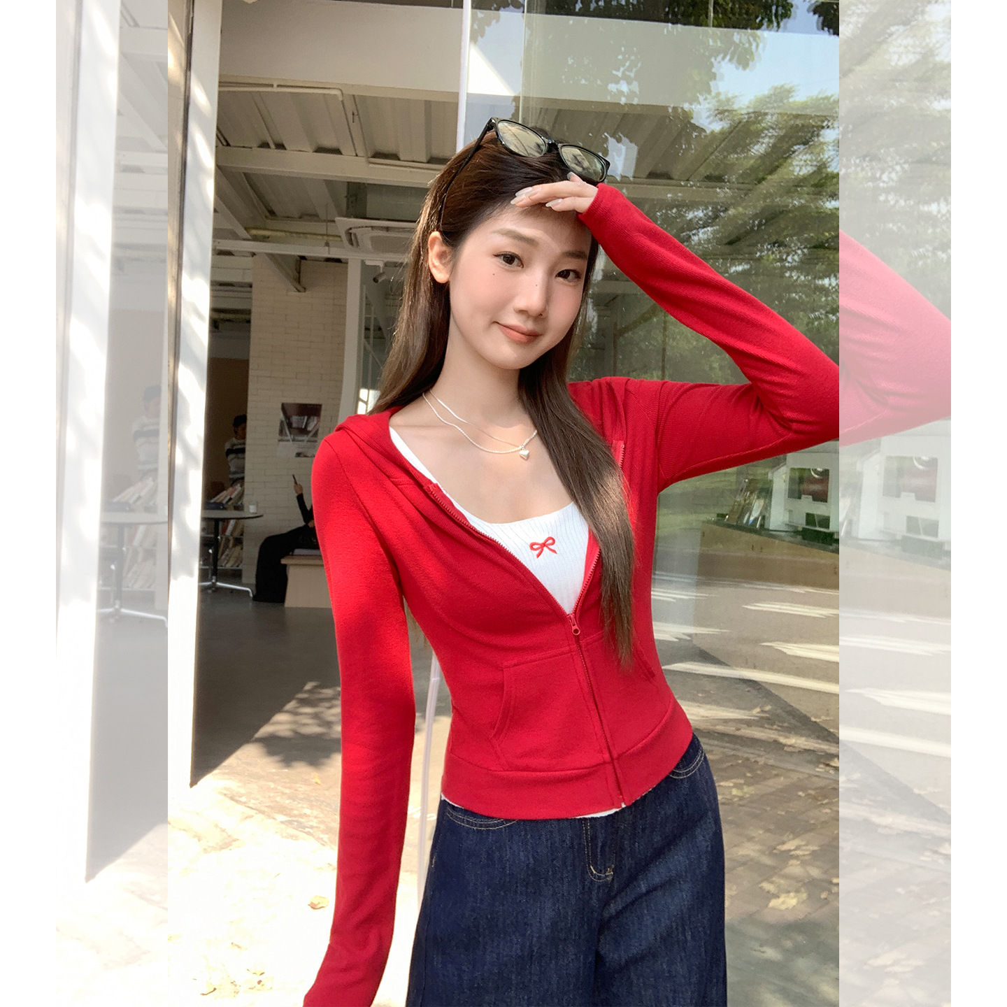 红色连帽卫衣女2025新款秋冬外穿设计感拉链显瘦开衫正肩洋气上衣