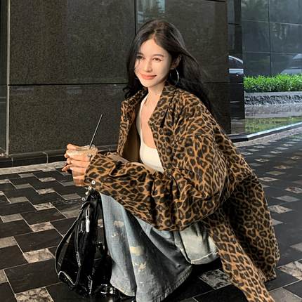 美式复古豹纹Polo领衬衫外套女春夏设计感宽松中长款休闲慵懒上衣