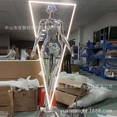 机械姬空山基大型摆件潮流电镀雕塑KTV酒吧科技赛朋克风落地装饰