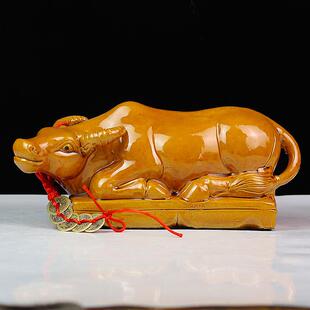 手工陶瓷卧牛黄牛水牛摆件低头喝水卫生间厨房缺角现代装饰工艺品