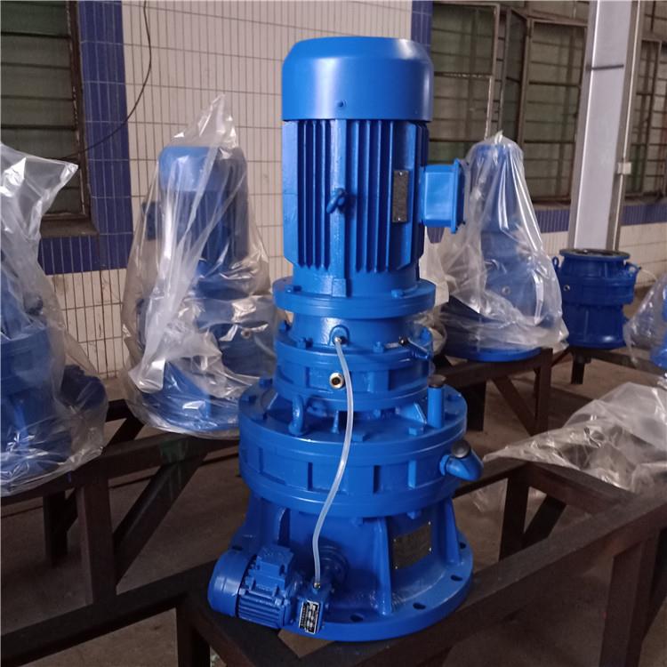 减速器型号对照表XLED8115B立式双级摆线针轮减速机设计合理