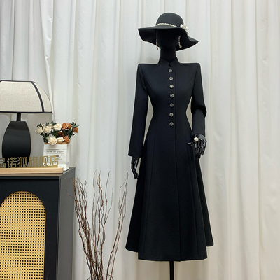 品诺狐黑色A字摆长款风衣外套秋季新品收腰修身显瘦立领女士大衣