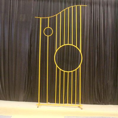 新款中式婚庆道具铁艺映日屏风复古婚礼布置舞台装饰明心背景摆件