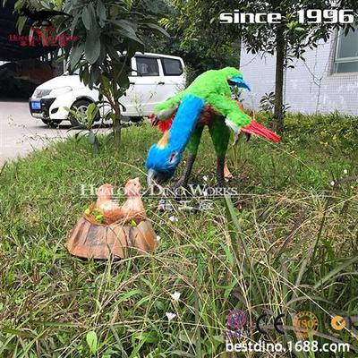 仿真粘毛尾羽龙逗弄小龙宝宝七彩颜色恐龙主题园的精品场景