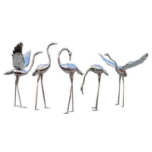 不锈钢仙鹤雕塑金属定制抽象公园白鹭小品白天鹅镜面摆件庭院水池