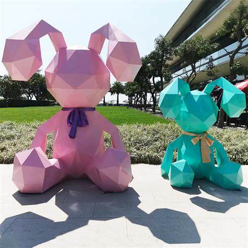 玻璃钢卡通网红兔几何云朵兔子雕塑售楼部切面可妮兔摆件大型定制,家居饰品,落地摆件,淘宝优惠券,粉丝福利购,淘宝优惠卷