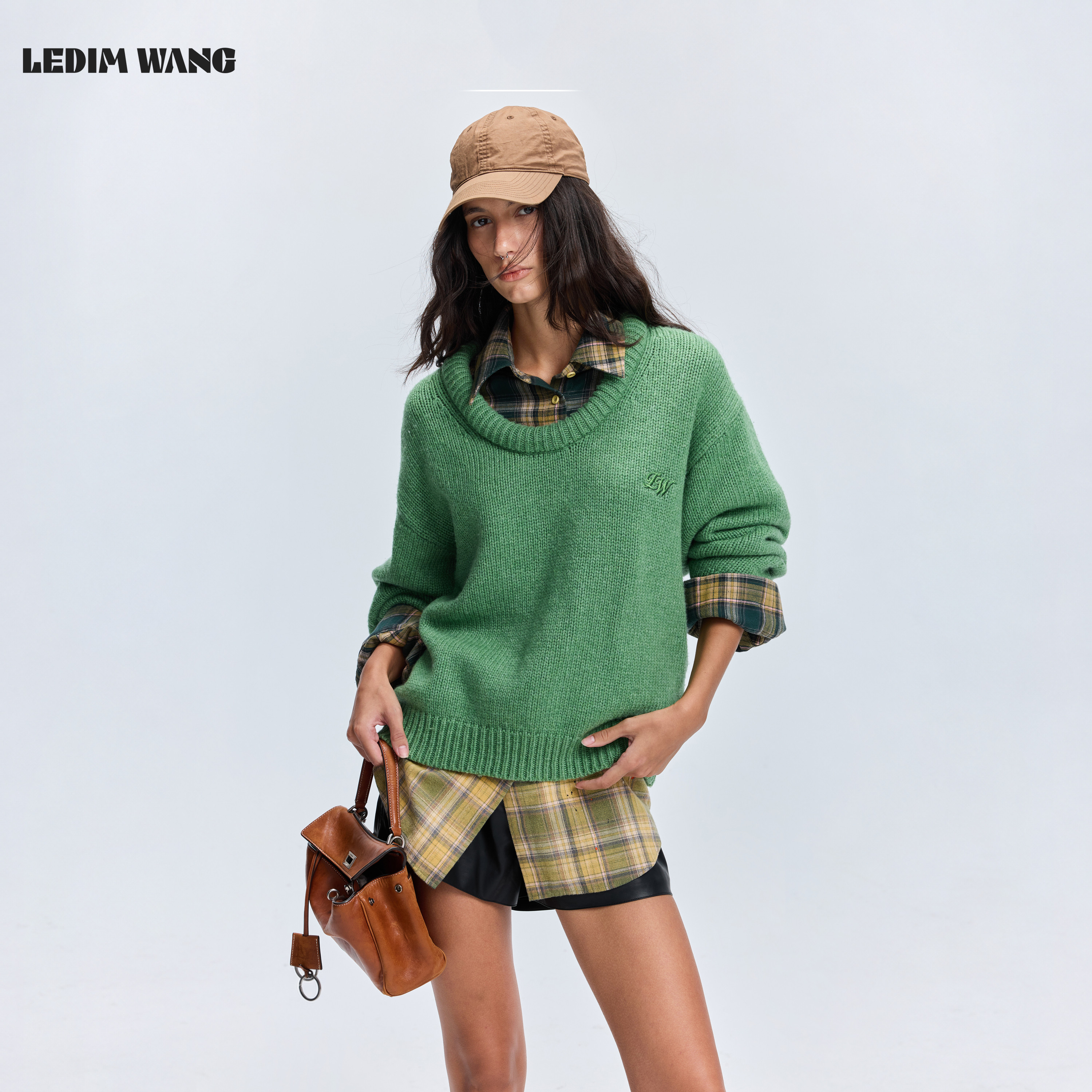 【明星同款】LEDIM WANG羊毛针织毛衣女2026秋冬新款纯色圆领短款