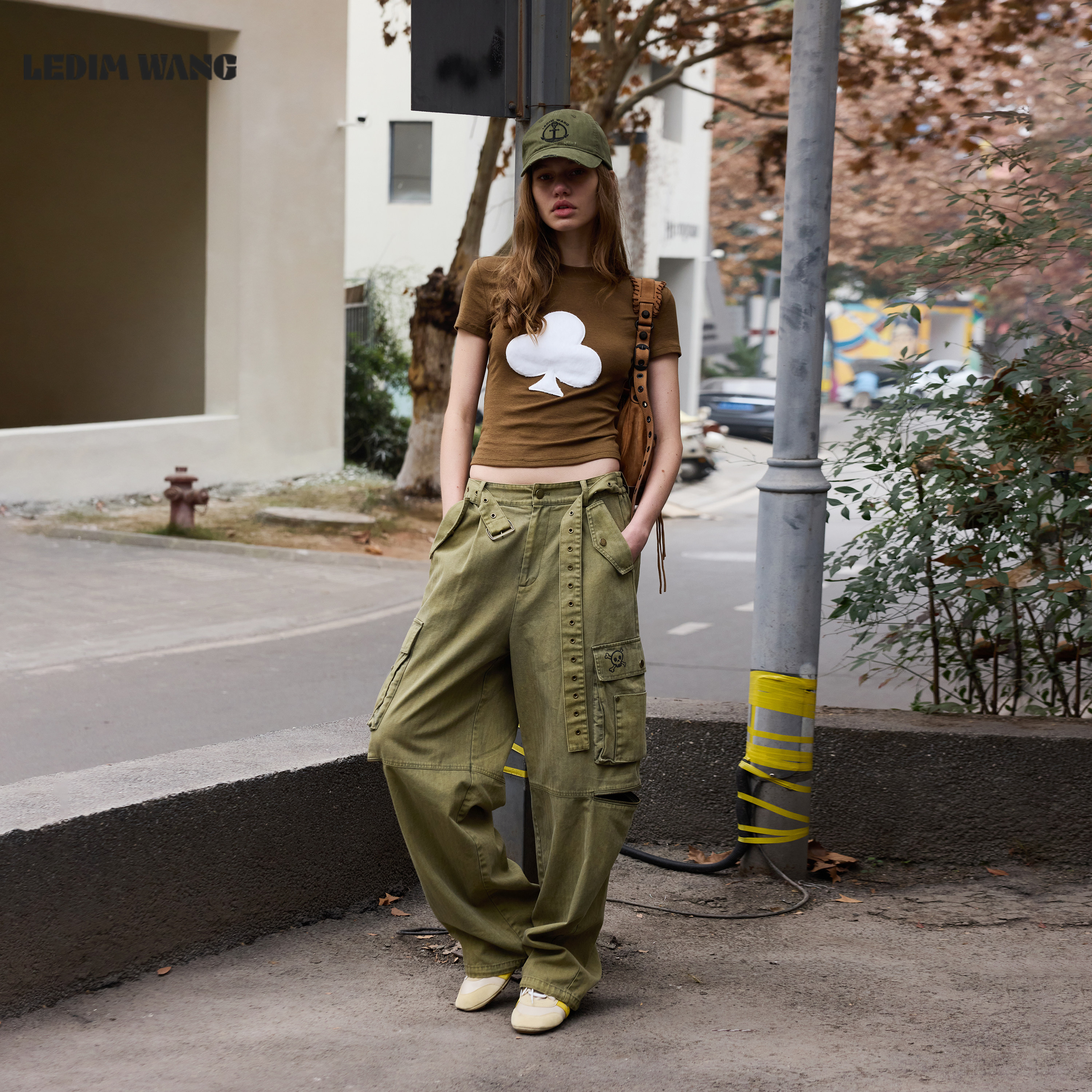 LEDIM WANG复古印花休闲裤女森林绿宽松阔腿工装裤2026春季新款,女装/女士精品,时尚工装裤,淘宝优惠券,粉丝福利购,淘宝优惠卷