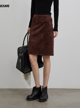 LEDIM WANG黑标/高智感麂皮直筒半身裙女2025冬季新款浆果红短裙