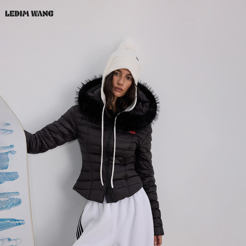 LEDIMWANG毛领修身排骨羽绒服