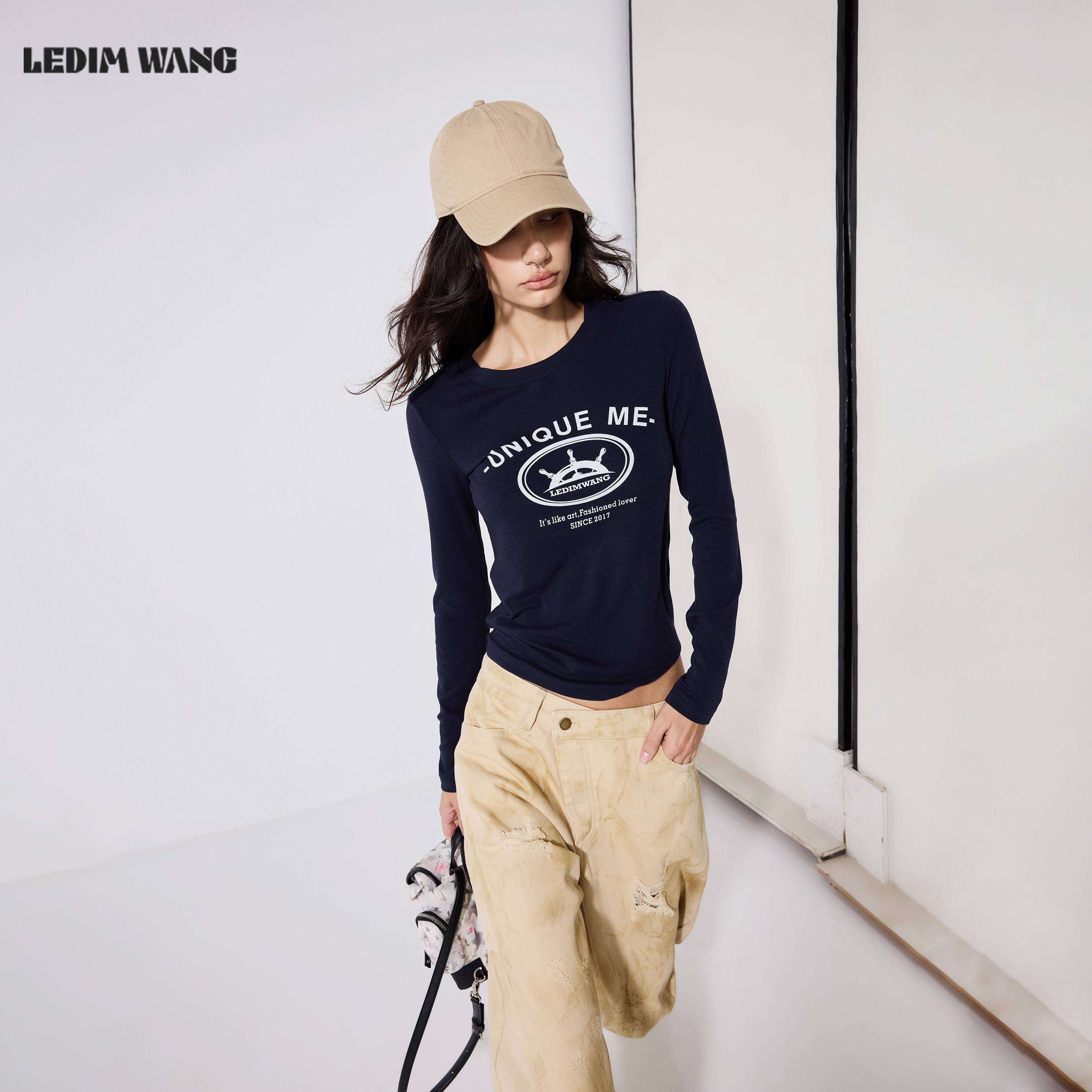 LEDIMWANG撞色印花长袖T恤女图片