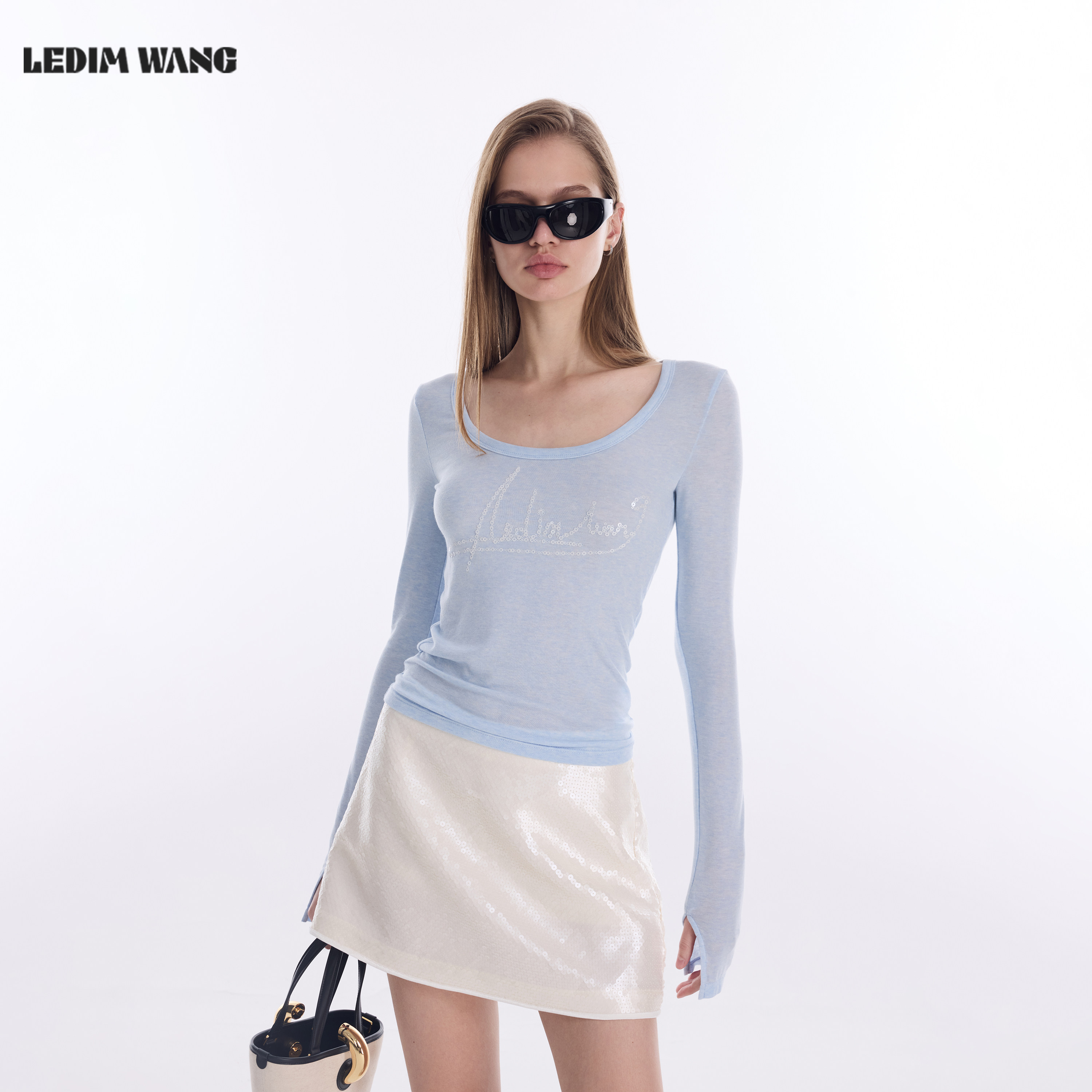 LEDIM WANGU领长袖T恤女2026春新款浅蓝色莱赛尔羊毛刺绣修身上衣,女装/女士精品,T恤,淘宝优惠券,粉丝福利购,淘宝优惠卷