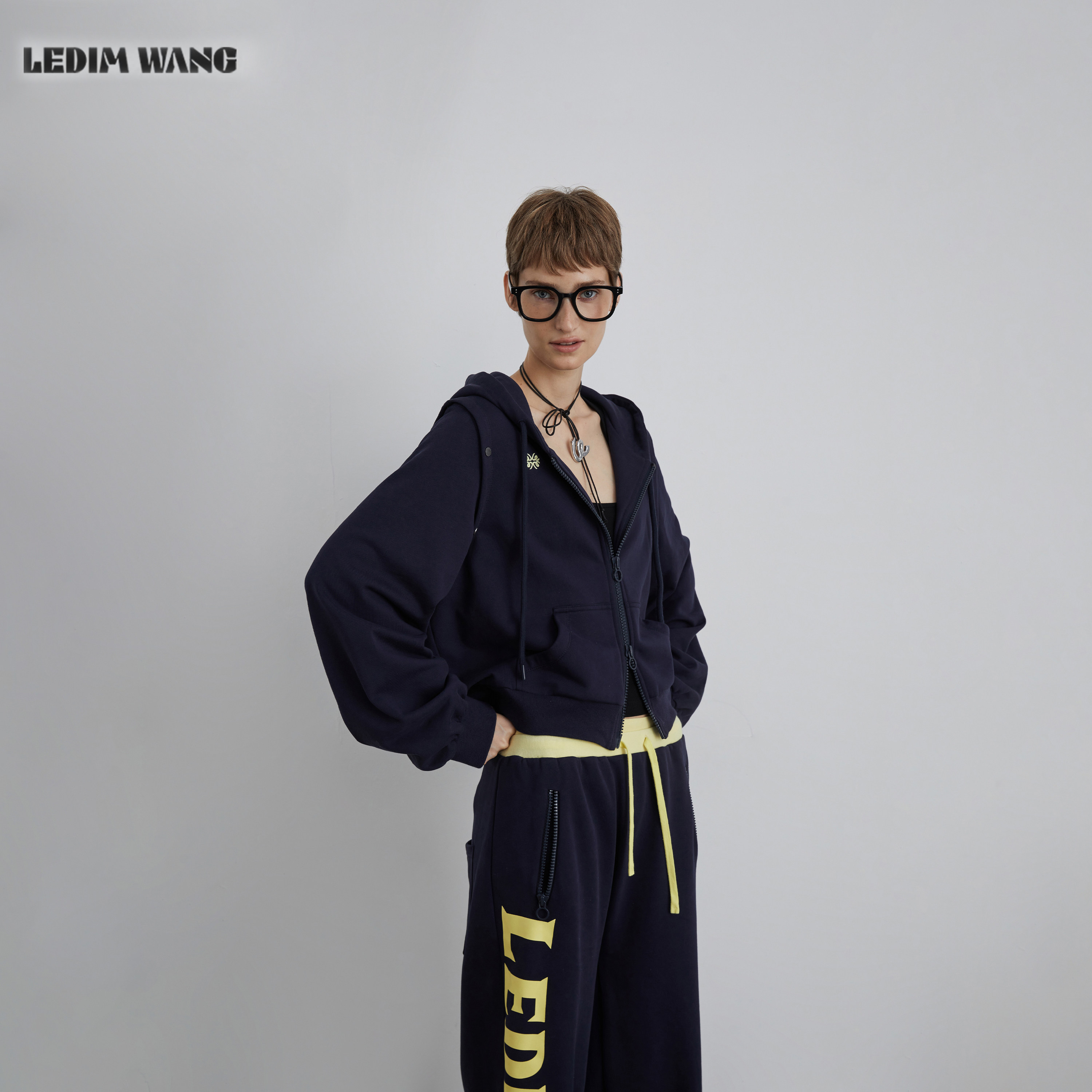 LEDIM WANG红标休闲纯棉卫衣开衫外套女25冬新款藏蓝色可拆卸上衣