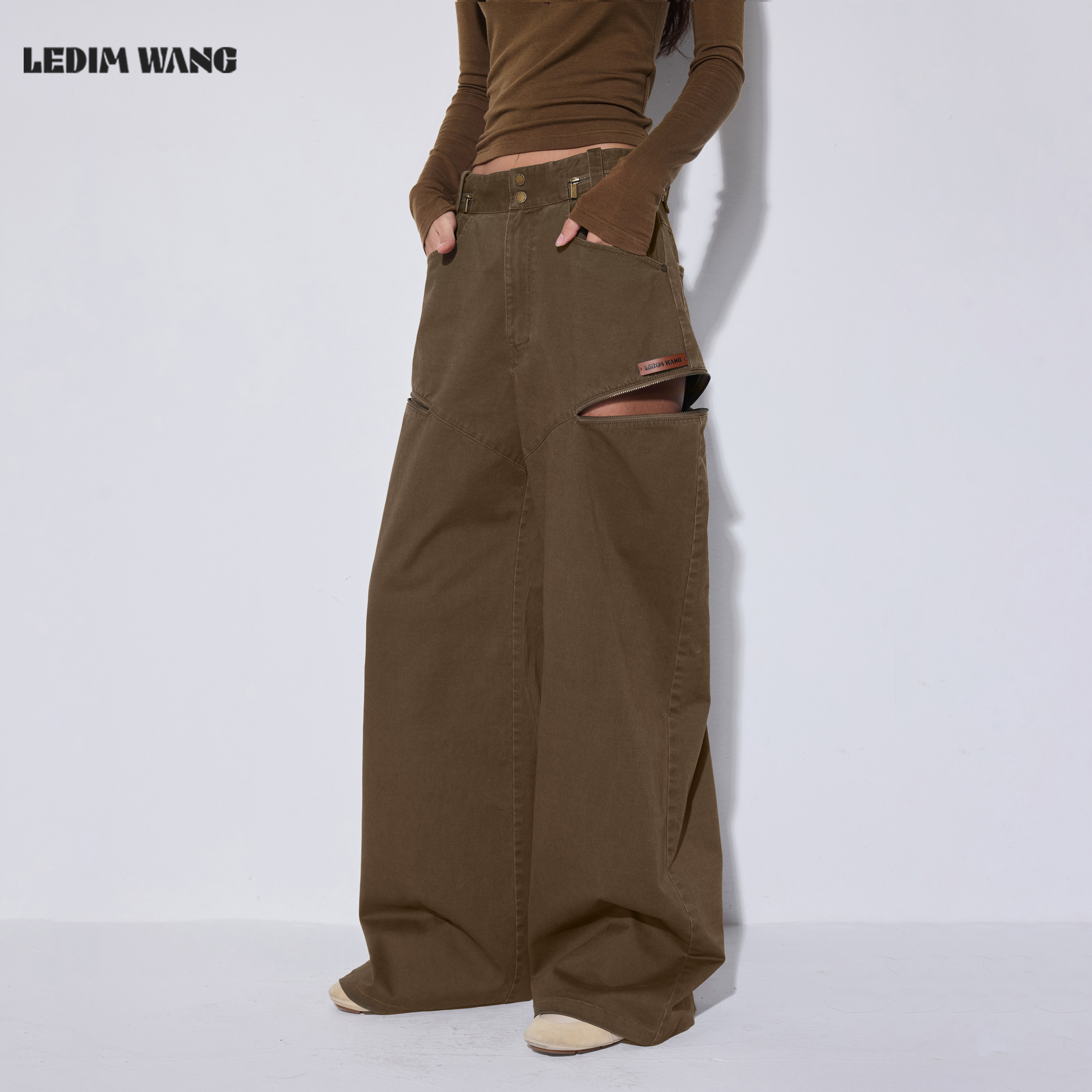 LEDIM WANG复古美拉德休闲裤女2026秋新款棕色宽松阔腿工装风长裤
