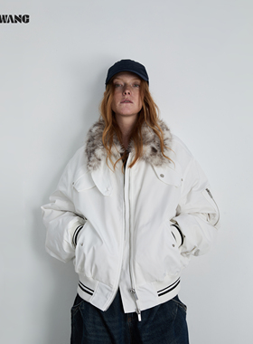 LEDIM WANG动物纹仿皮草女25秋冬白色毛领棒球夹克外套毛绒内胆