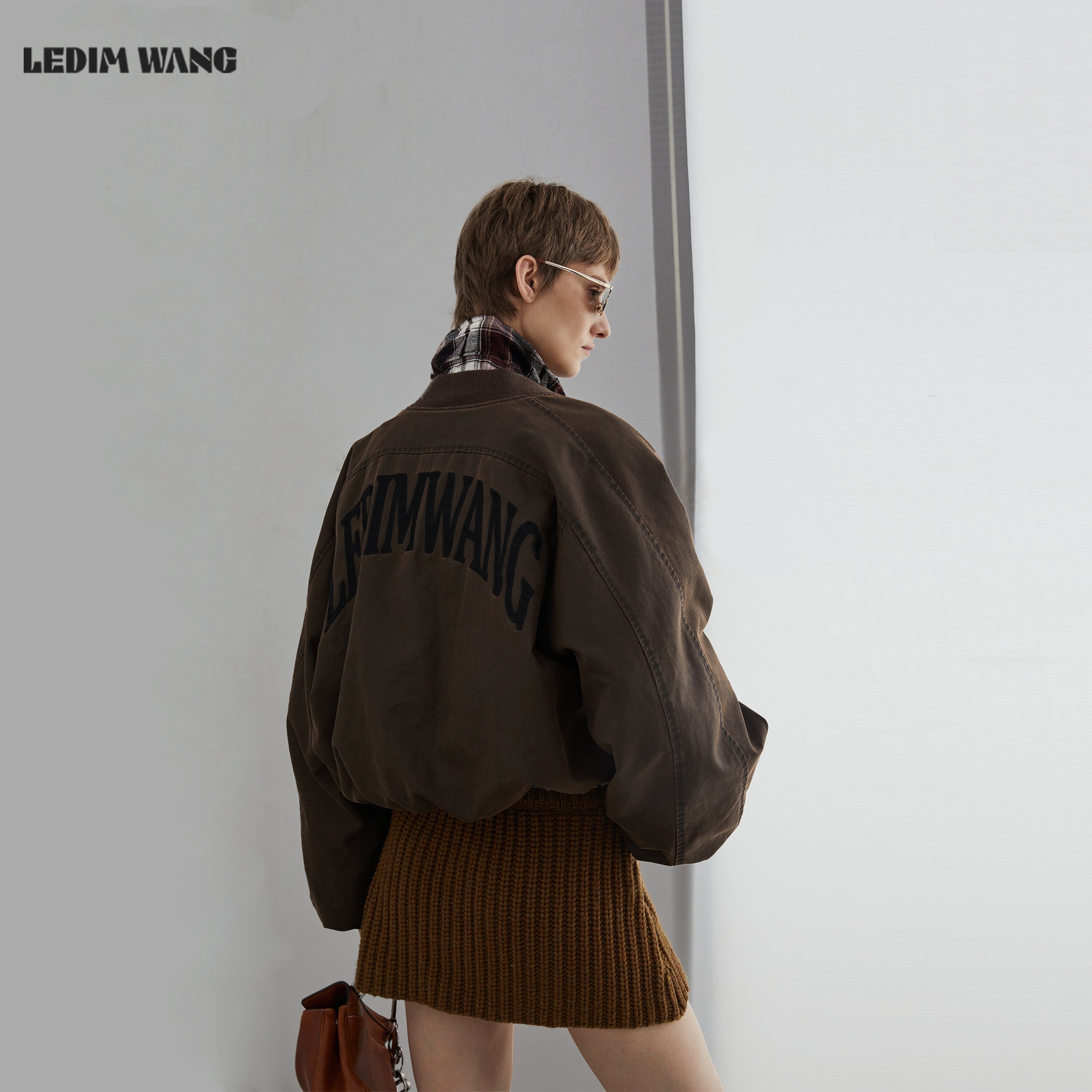 LEDIM WANG白标琥珀流光花苞羽绒服女25冬新款棕色外洗水鹅绒外套