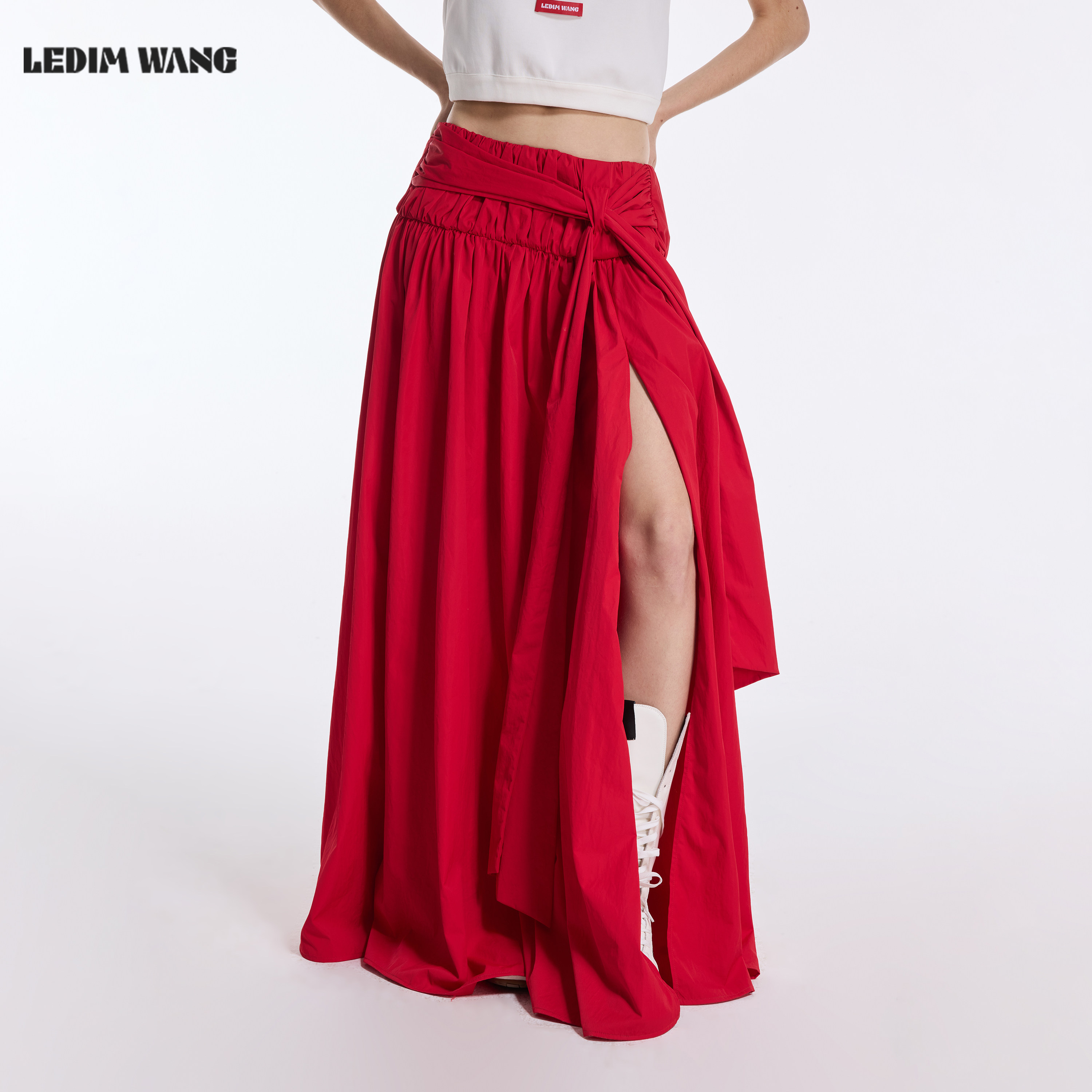 LEDIM WANG红色绑带开叉A字半身裙2026夏季新款宽松休闲大摆长裙