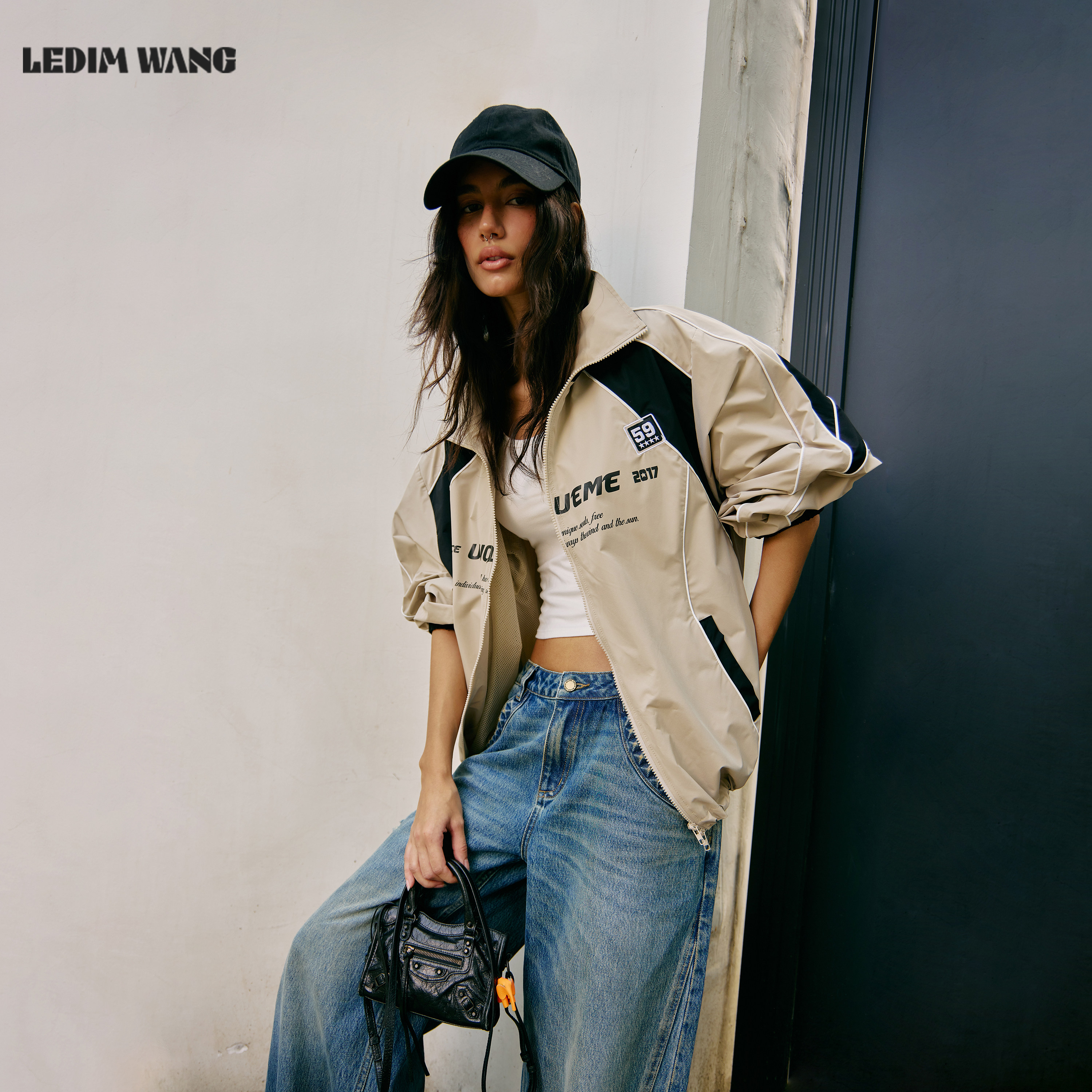 LEDIMWANG阿普瑞风撞色运动外套图片
